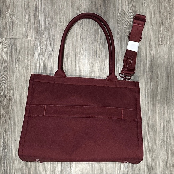 NWOT BEIS Book Tote in Burgundy - Picture 3 of 11